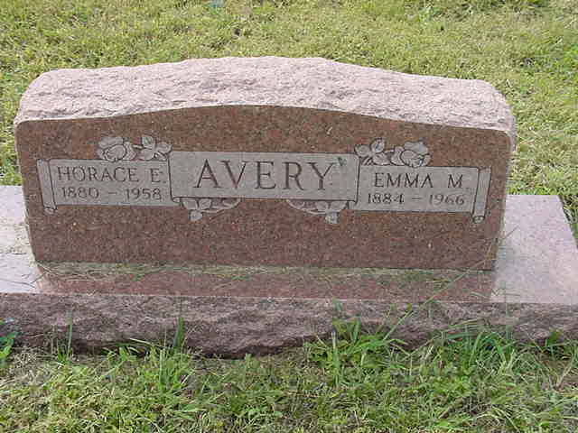 Horace & Emma Avery