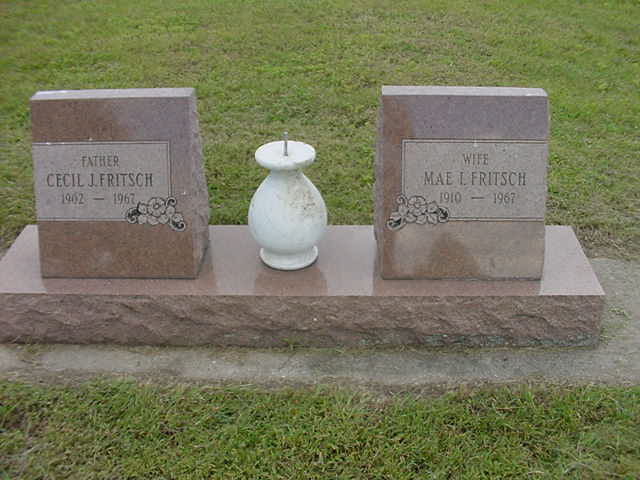 Cecil & Mae Fritsch