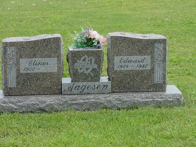 Edward & Elinor Aagesen