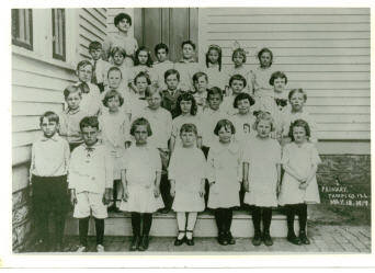 TAMPICO PRIMARY CLASS May 18, 1917